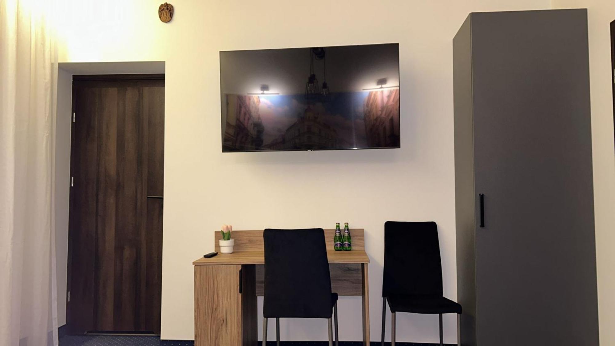 Quick Trip Apartments Torun Bagian luar foto