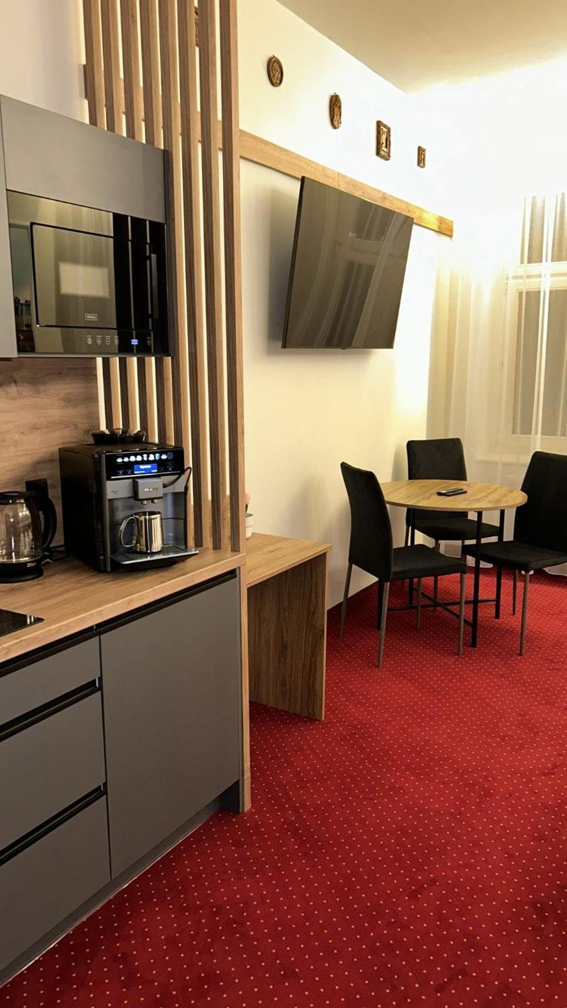 Quick Trip Apartments Torun Bagian luar foto