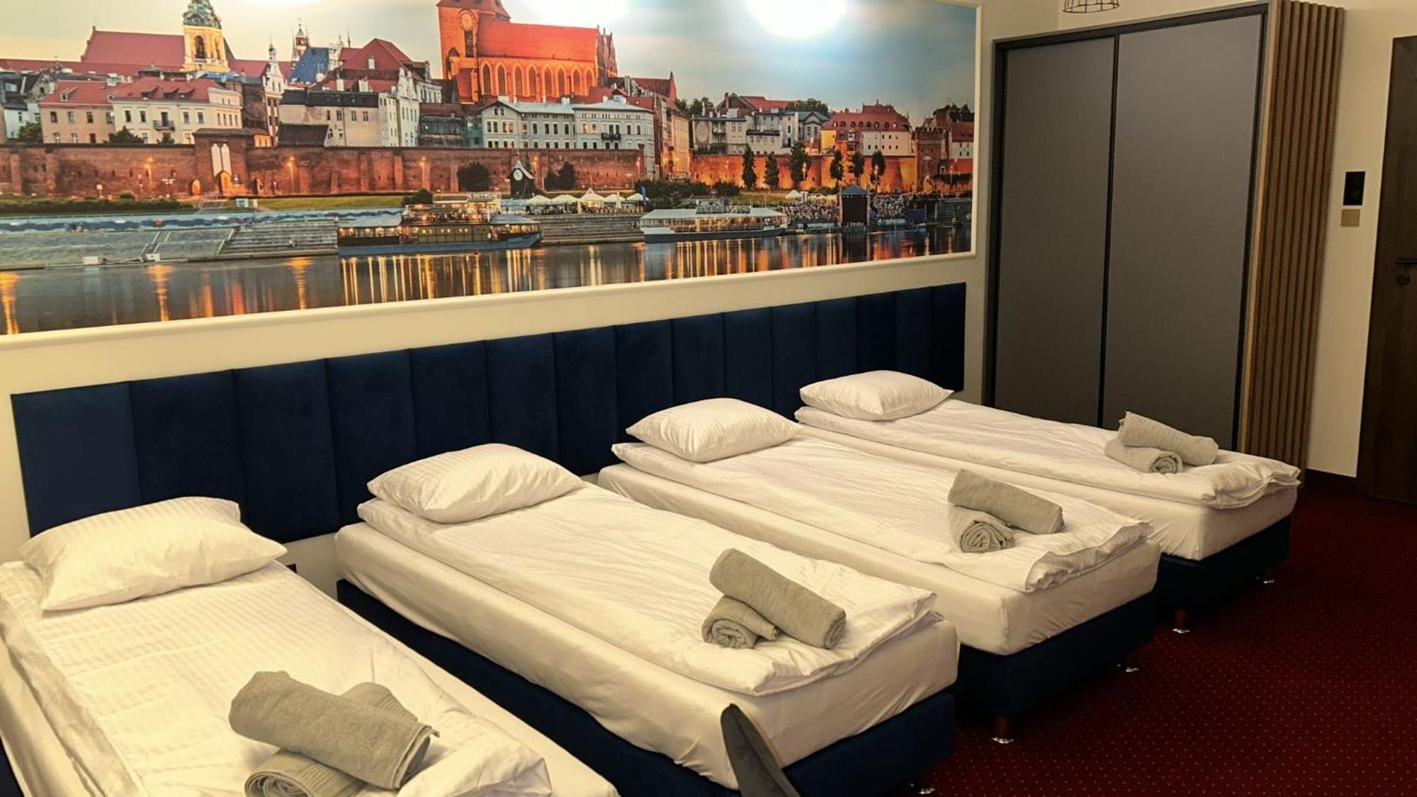 Quick Trip Apartments Torun Bagian luar foto
