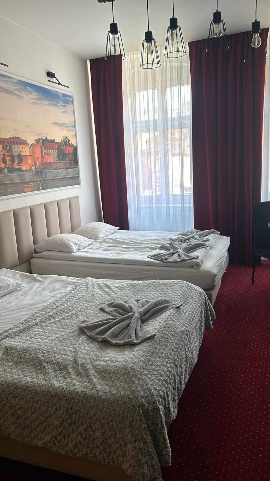 Quick Trip Apartments Torun Bagian luar foto