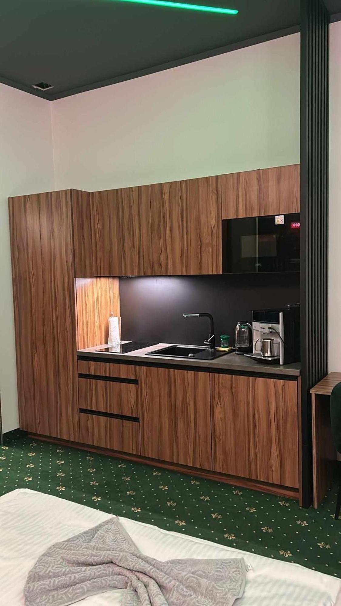 Quick Trip Apartments Torun Bagian luar foto
