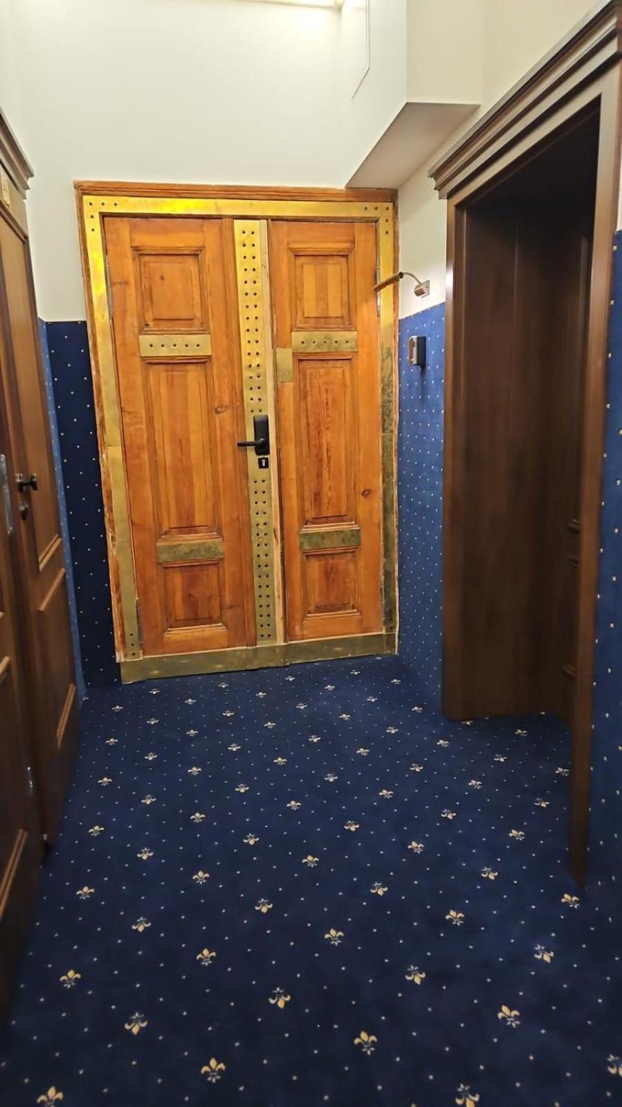 Quick Trip Apartments Torun Bagian luar foto