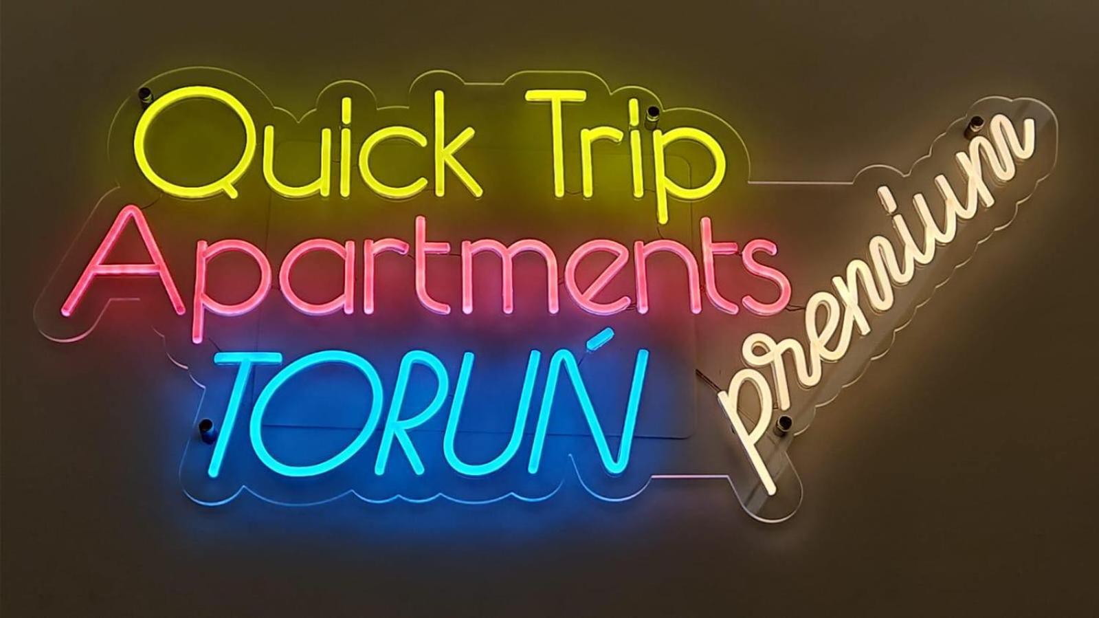 Quick Trip Apartments Torun Bagian luar foto
