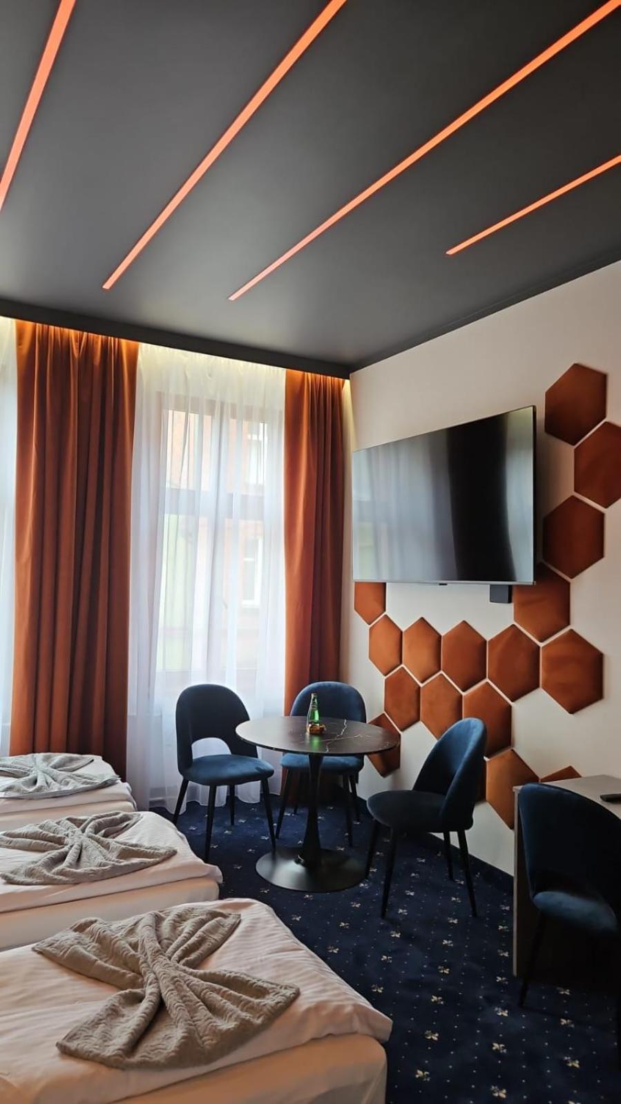 Quick Trip Apartments Torun Bagian luar foto