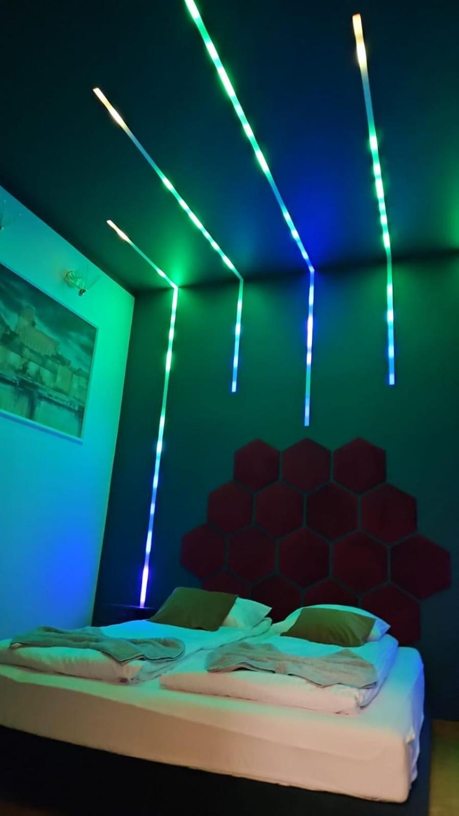 Quick Trip Apartments Torun Bagian luar foto